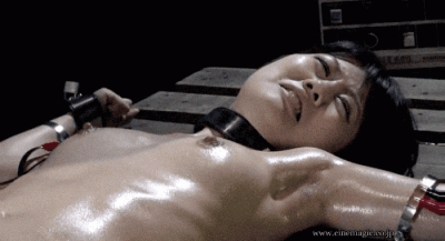 Electro t. Asian Girl Japanese - 6 - XVIDs .2022-01-28 15_41_36.gif