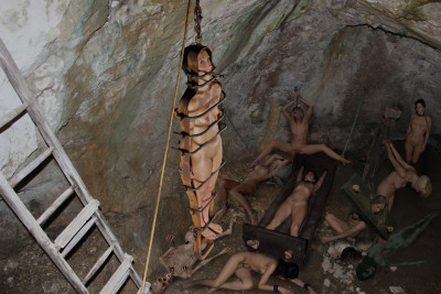 Deep under Paget Castle-a.jpg