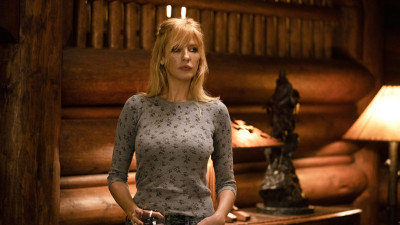 kelly-reilly-bethdutton yellowstone4j.jpg