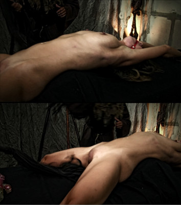 Breast+cunt whipping on the torture bench_nCh.jpg