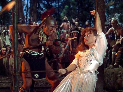 paulette-goddard-captured.jpg