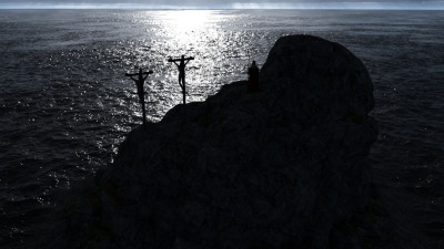 crux 9849374.jpg